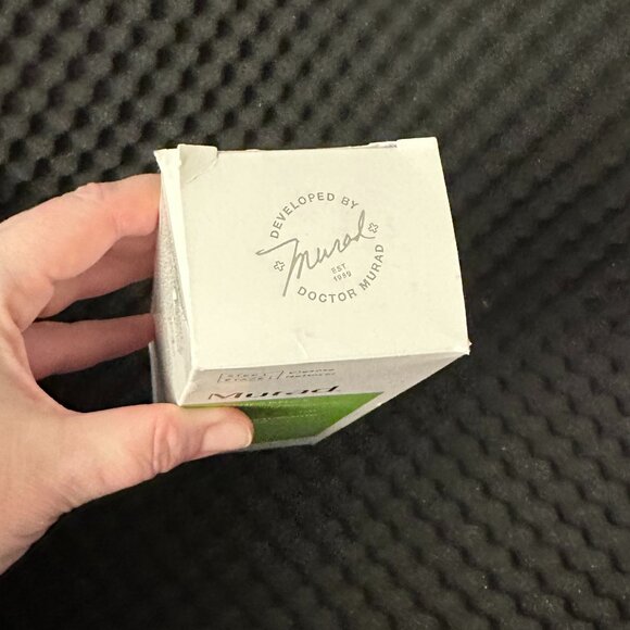 Murad Renewing Cleansing Cream - Picture 6 of 10